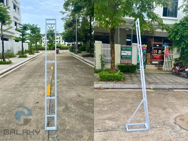 Standee chữ H gắn tranh fomex: Giải pháp quảng cáo hiệu quả