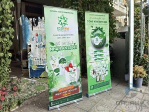 In standee cuốn TP. HCM bền đẹp, giá rẻ nhất 2026