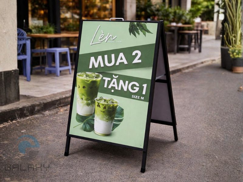 Top 15+ mẫu standee quán cà phê đẹp và hút khách