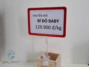 5 tiêu chí chọn kẹp mica siêu thị phù hợp cửa hàng