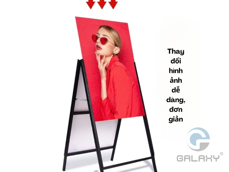 Standee 2 mặt: ưu điểm, kích thước và chi phí cần biết
